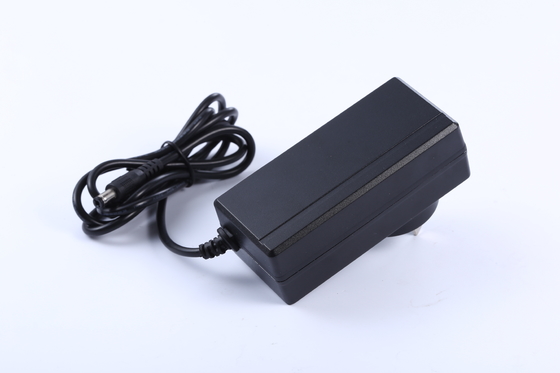 cor do preto do soquete da C.A. do adaptador C8 C14 do poder de Meanwell do conversor do interruptor 36W