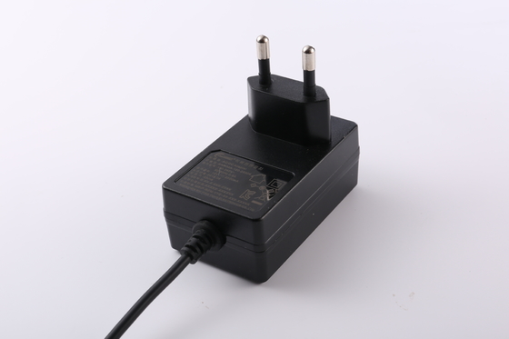 tomadas certificadas ALCANCE do KR da NC JP da UE dos E.U. Reino Unido do AU do adaptador 12V 5A ROHS da alimentação de DC da C.A. de 9V 30W